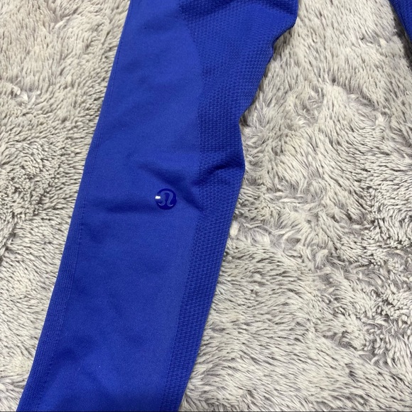 Lululemon Zone in  Tights - Picture 8 of 8